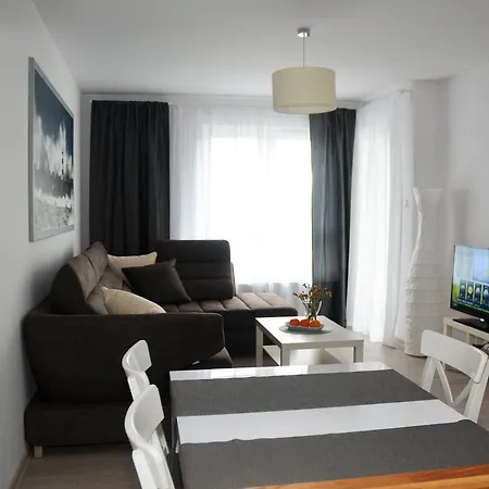 Apartament Solna 11 *